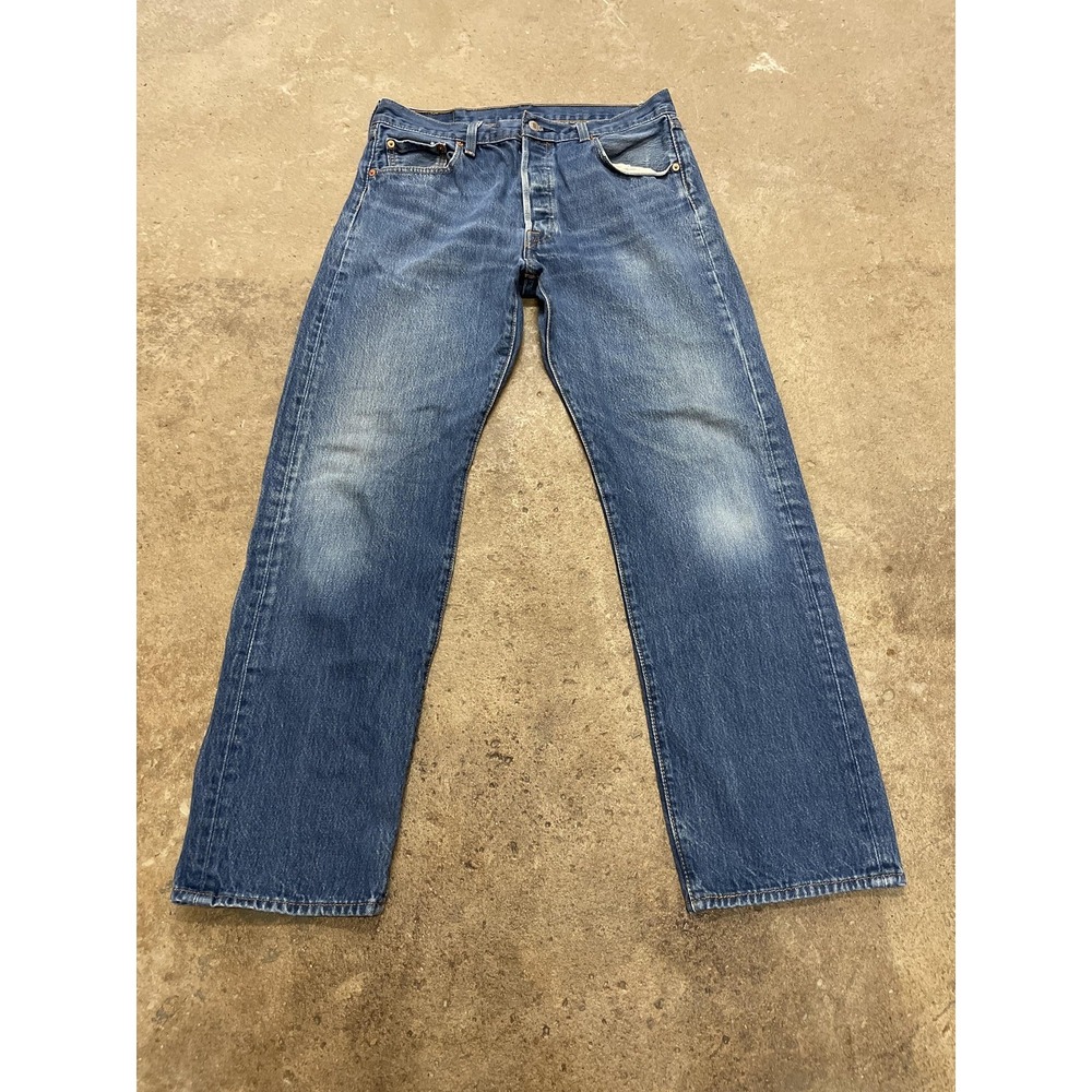 Levis 501 Jeans Mens 35x30 Medium Wash Blue Straight Leg Button Fly Distressed